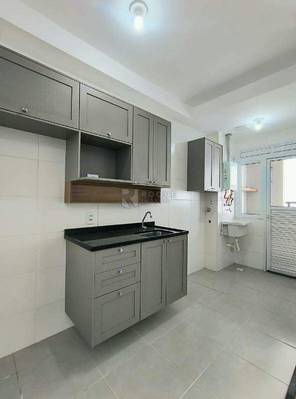 Apartamento para aluguel no bairro Jardim Santa Adélia: Cozinha