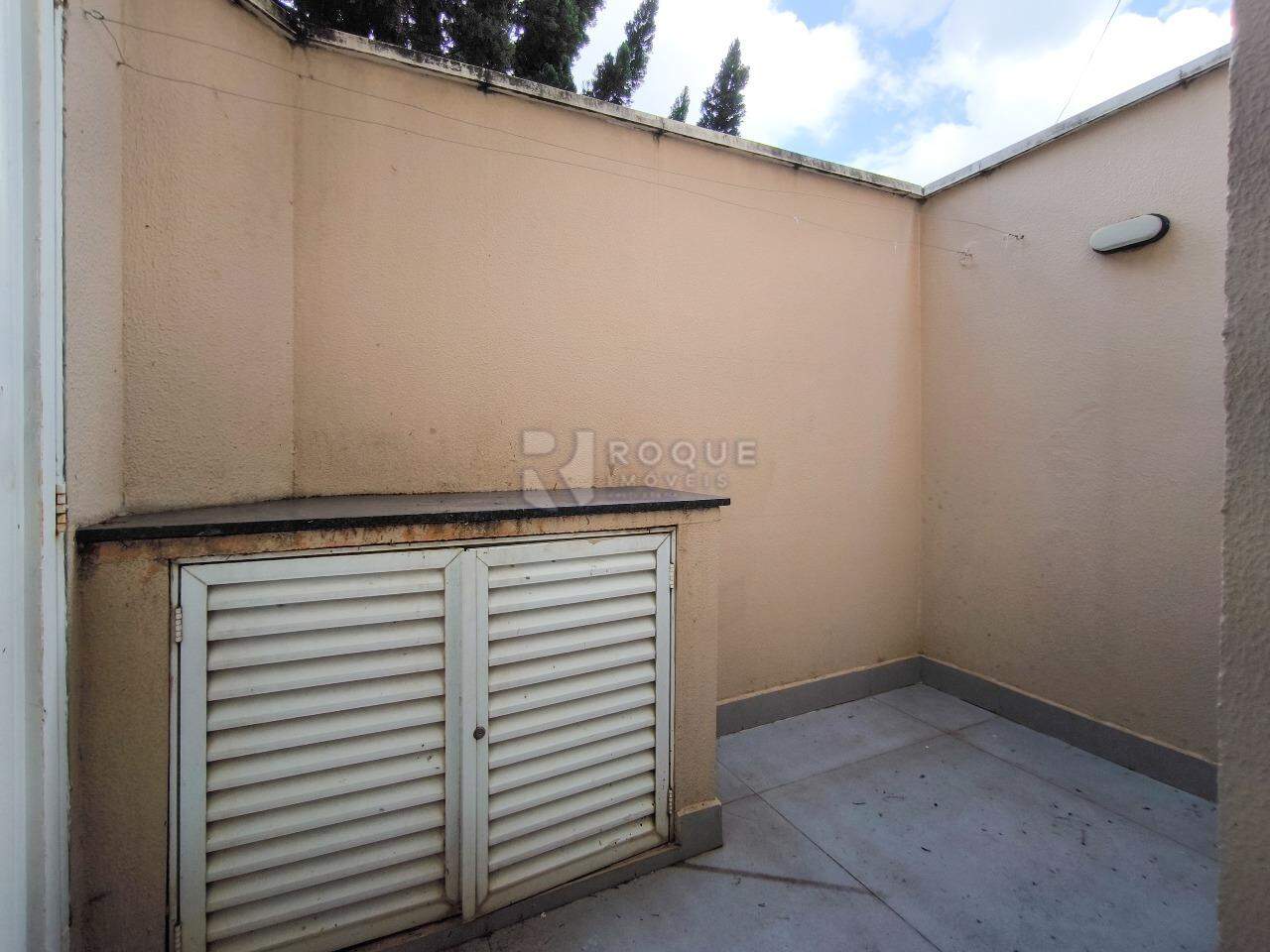 Casa em condomínio à venda no bairro Jardim Nossa Senhora de Fátima: ÁREA DE SERVIÇO
