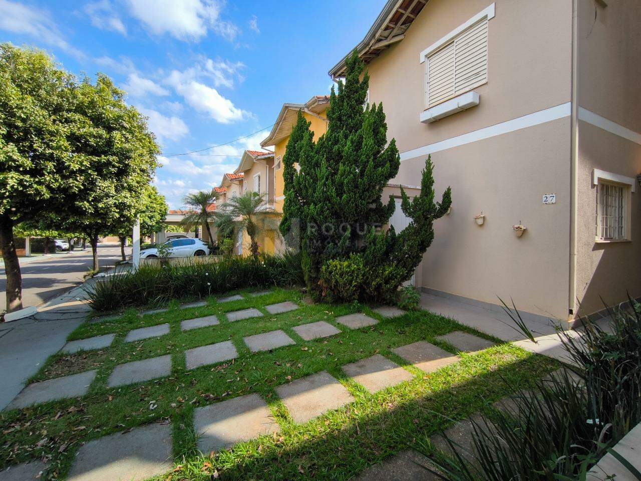 Casa em condomínio à venda no bairro Jardim Nossa Senhora de Fátima: GARAGEM