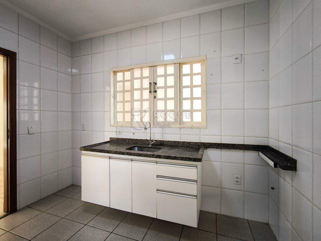 Casa em condomínio à venda no bairro Jardim Nossa Senhora de Fátima: COZINHA