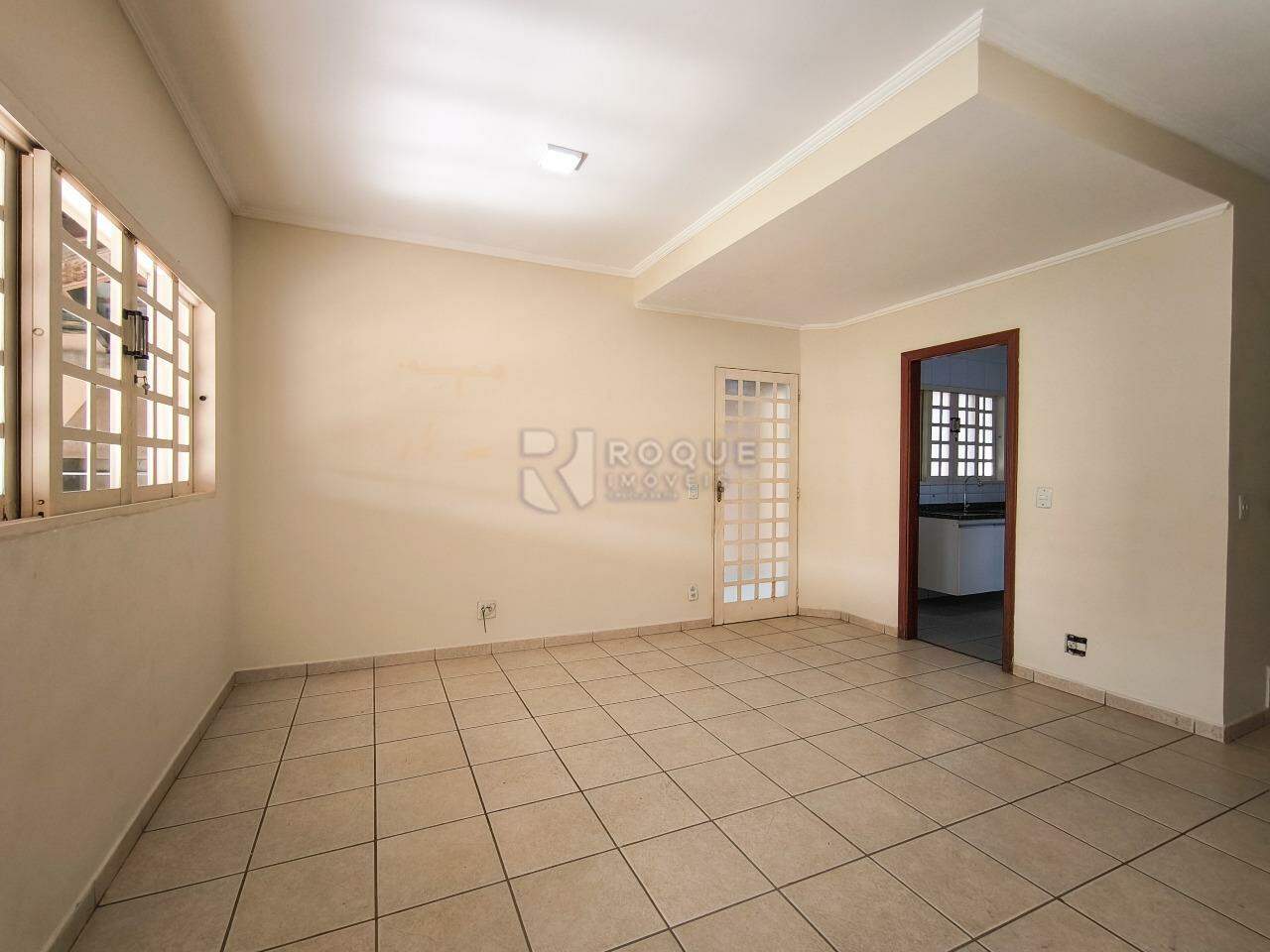 Casa em condomínio à venda no bairro Jardim Nossa Senhora de Fátima: SALA DE ESTAR