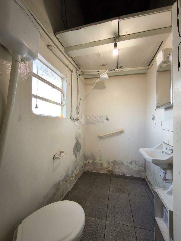 Casa Residencial à venda no bairro Jardim Bandeirantes: BANHEIRO SOCIAL