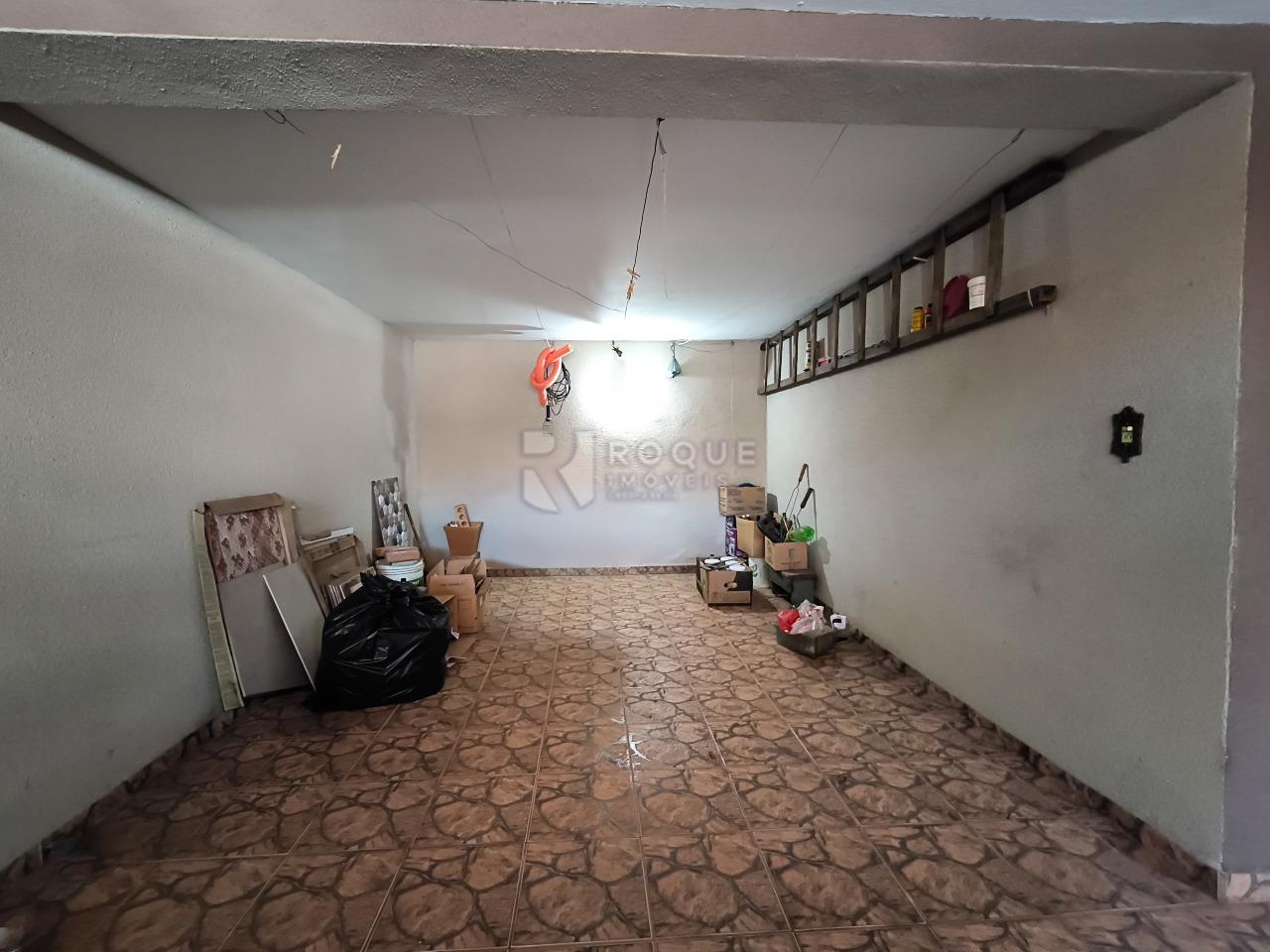 Casa Residencial à venda no bairro Parque Residencial Anavec: GARAGEM