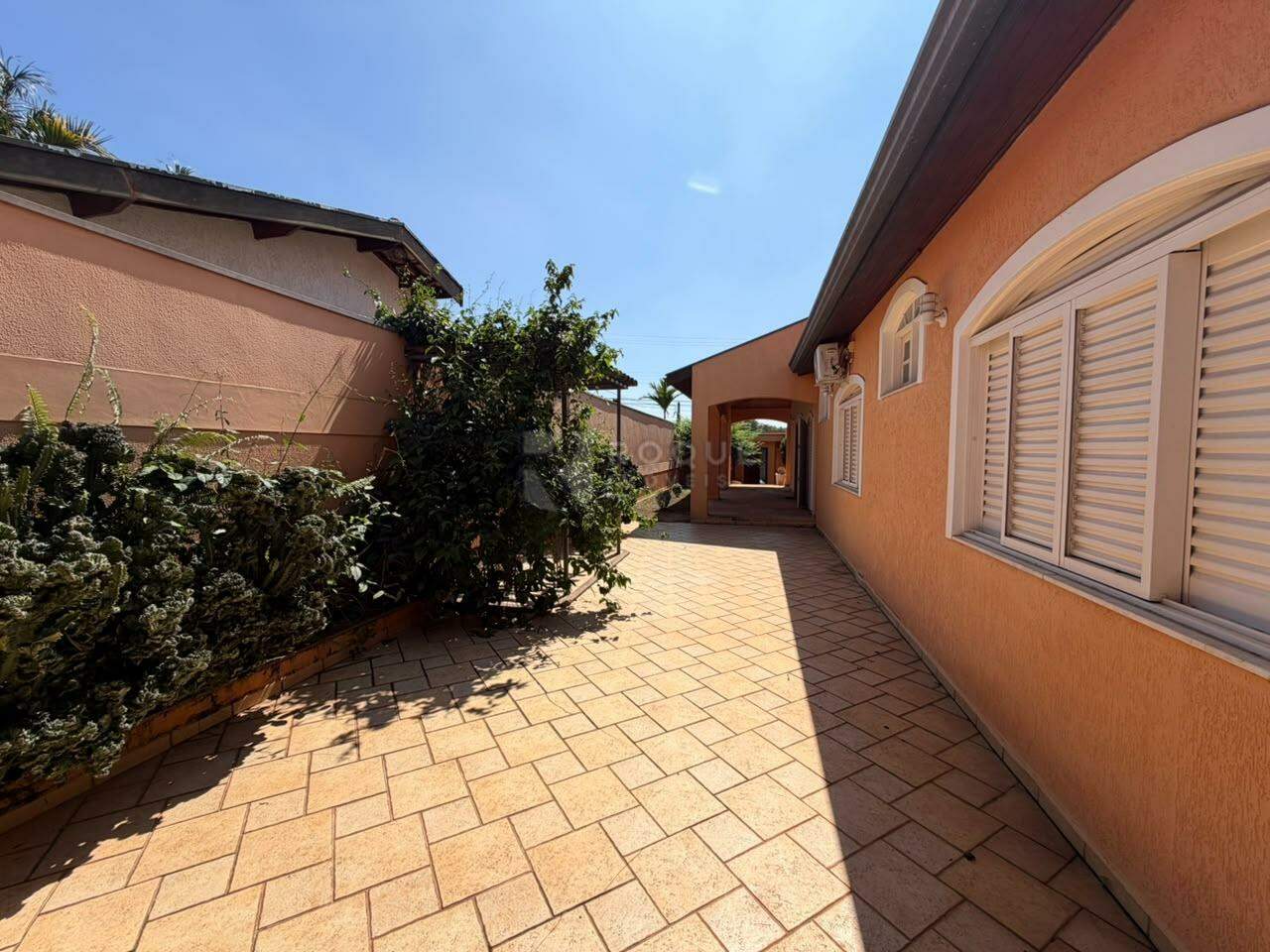 Casa Residencial à venda no bairro Jardim Residencial Monsenhor Rossi: QUINTAL