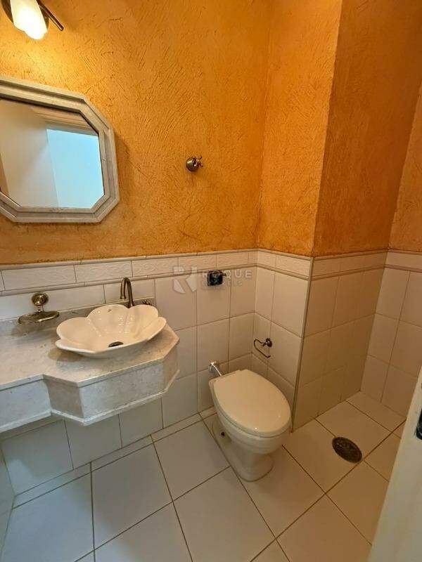 Casa Residencial à venda no bairro Jardim Residencial Monsenhor Rossi: LAVABO