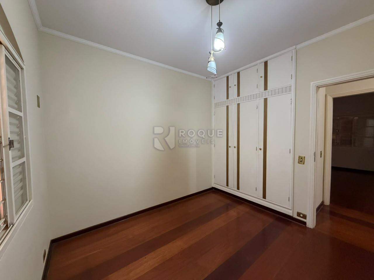 Casa Residencial à venda no bairro Jardim Residencial Monsenhor Rossi: QUARTO 03