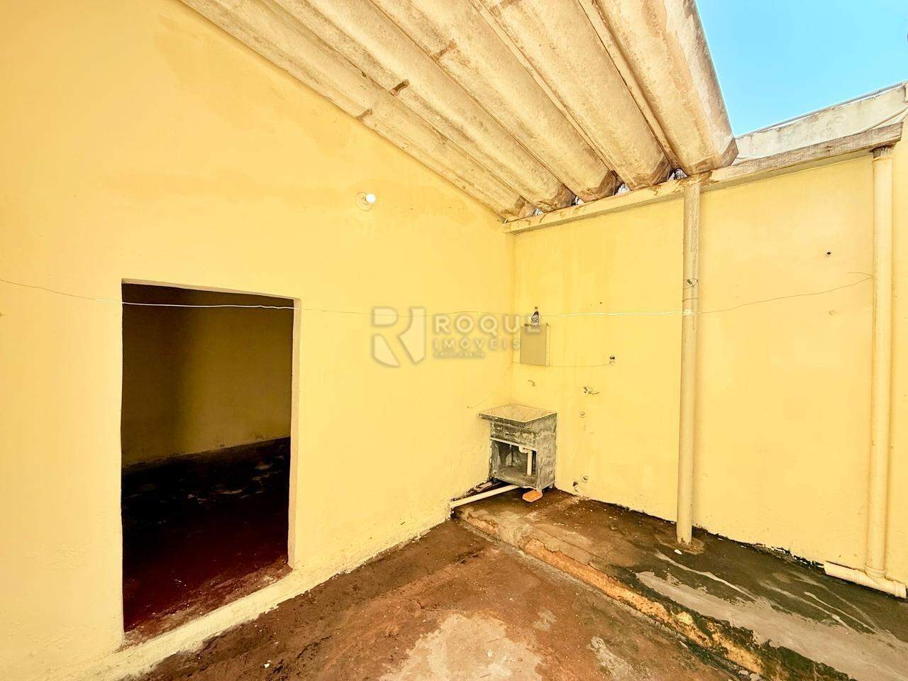 Casa Residencial para aluguel no bairro Jardim Boa Vista: Lavanderia
