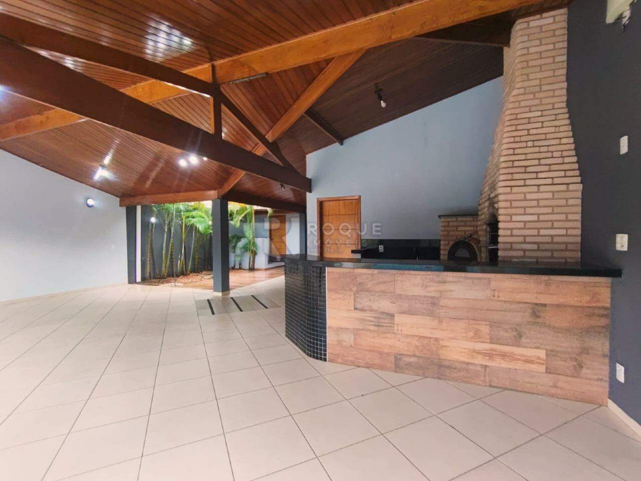 Casa Residencial para aluguel no bairro NOBREVILLE - RESD. - LIMEIRA/SP -: Quintal