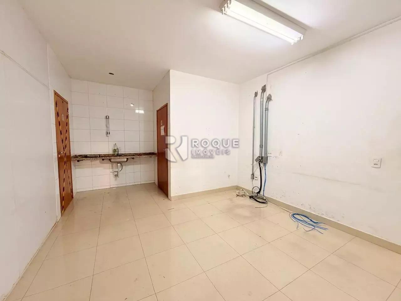 Barracão/Galpão para aluguel no bairro Centro Industrial de Limeira CIL: Hall