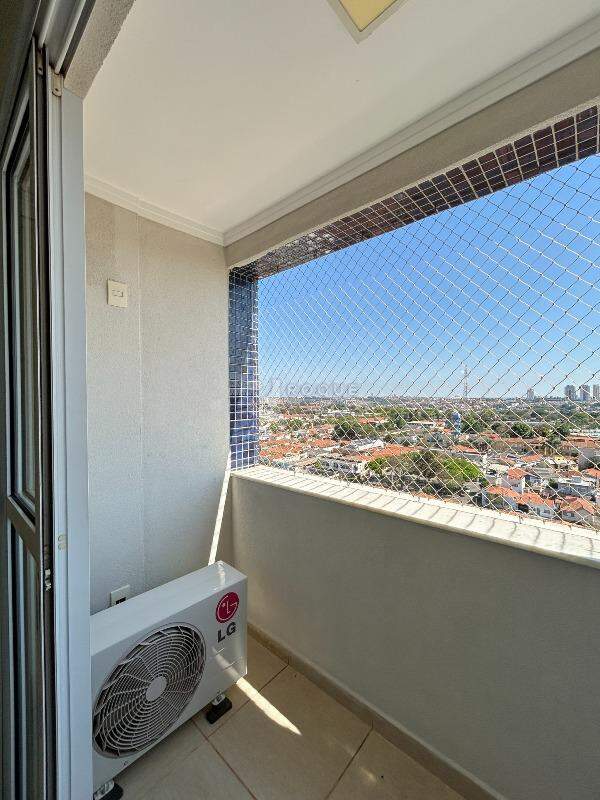 Apartamento para aluguel no bairro Centro: Sacada
