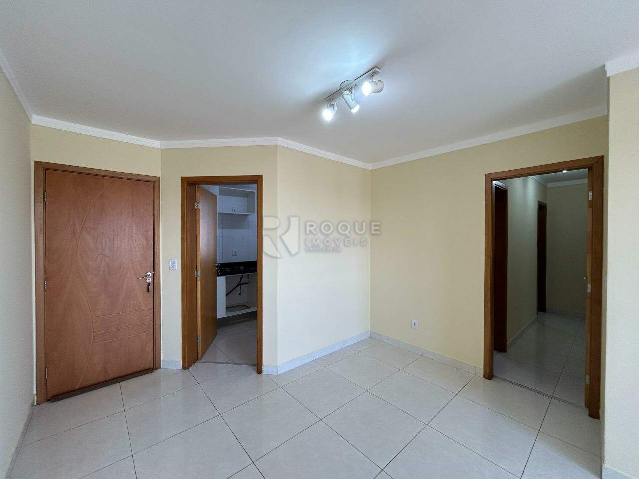 Apartamento para aluguel no bairro Centro: Sala