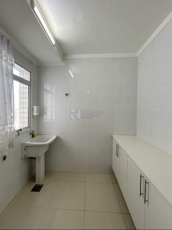 Apartamento para aluguel no bairro Centro: Área de serviço
