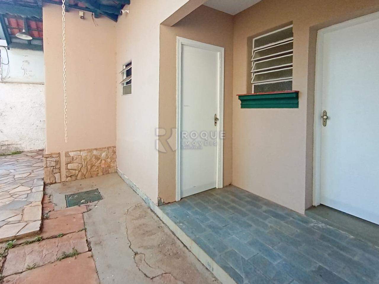 Casa Residencial à venda no bairro Centro: