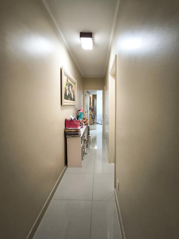 Apartamento à venda no bairro Centro: CORREDOR INTERNO