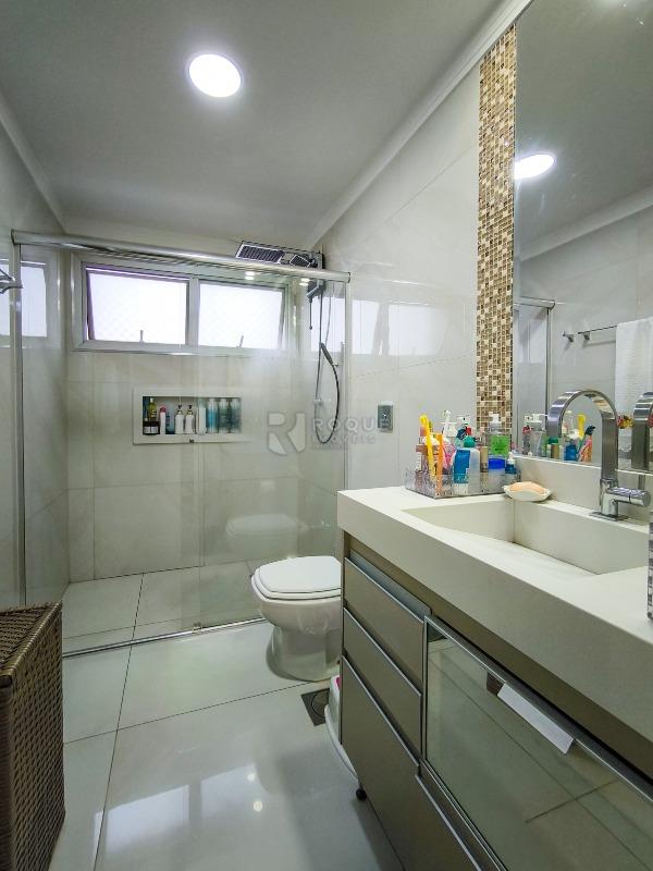 Apartamento à venda no bairro Centro: WC SUÍTE