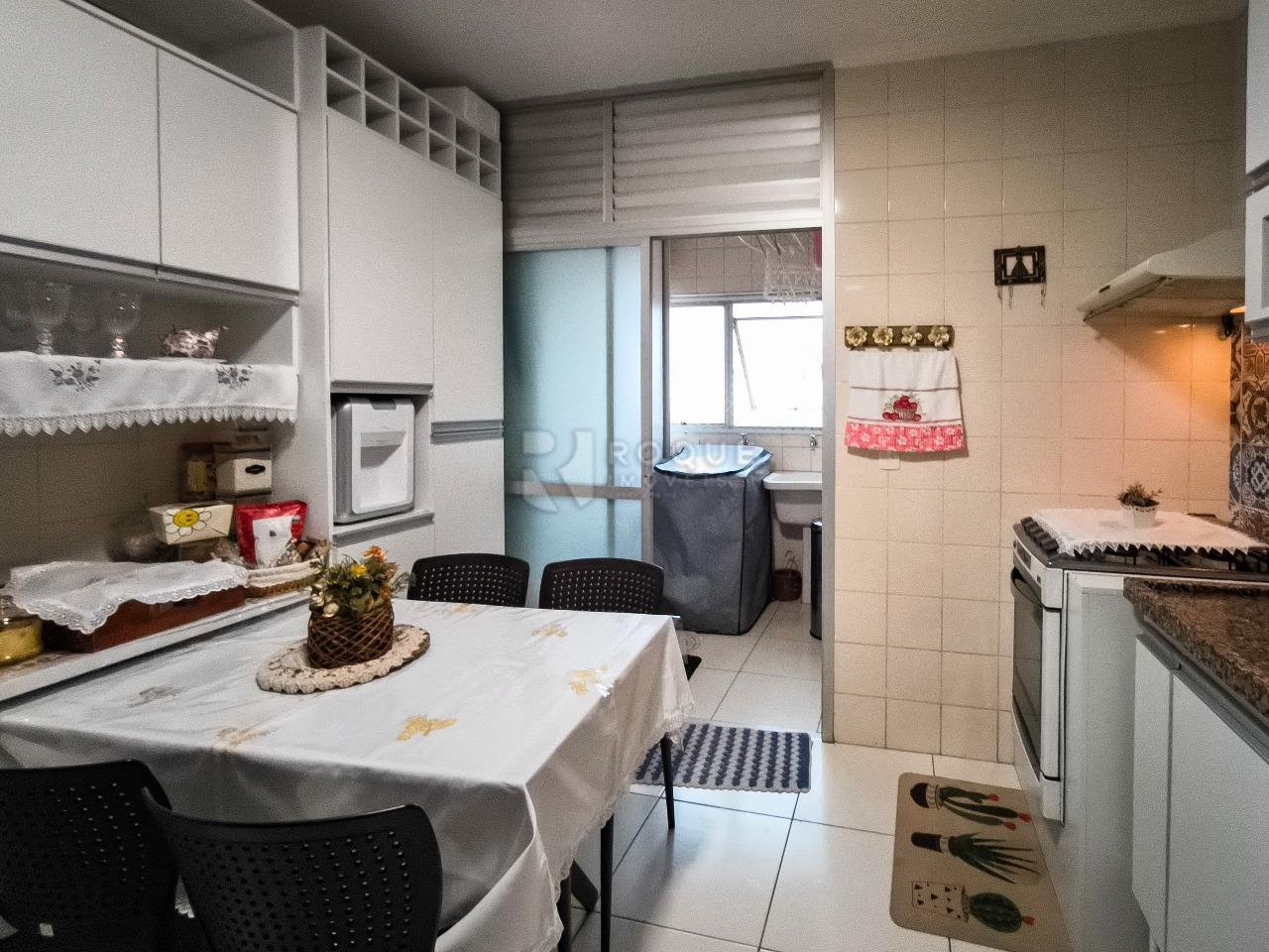 Apartamento à venda no bairro Centro: COZINHA