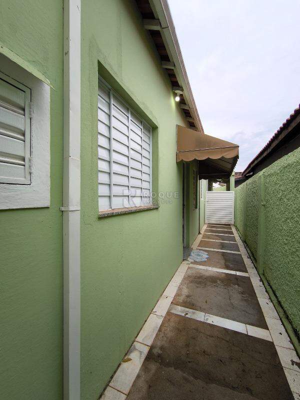 Casa Residencial à venda no bairro Vila São João: ENTRADA