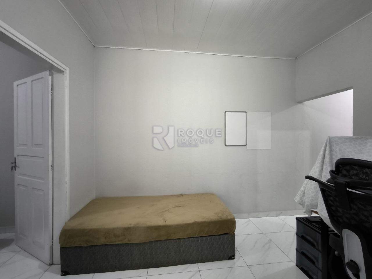 Casa Residencial à venda no bairro Vila São João: SALA DE ESTAR
