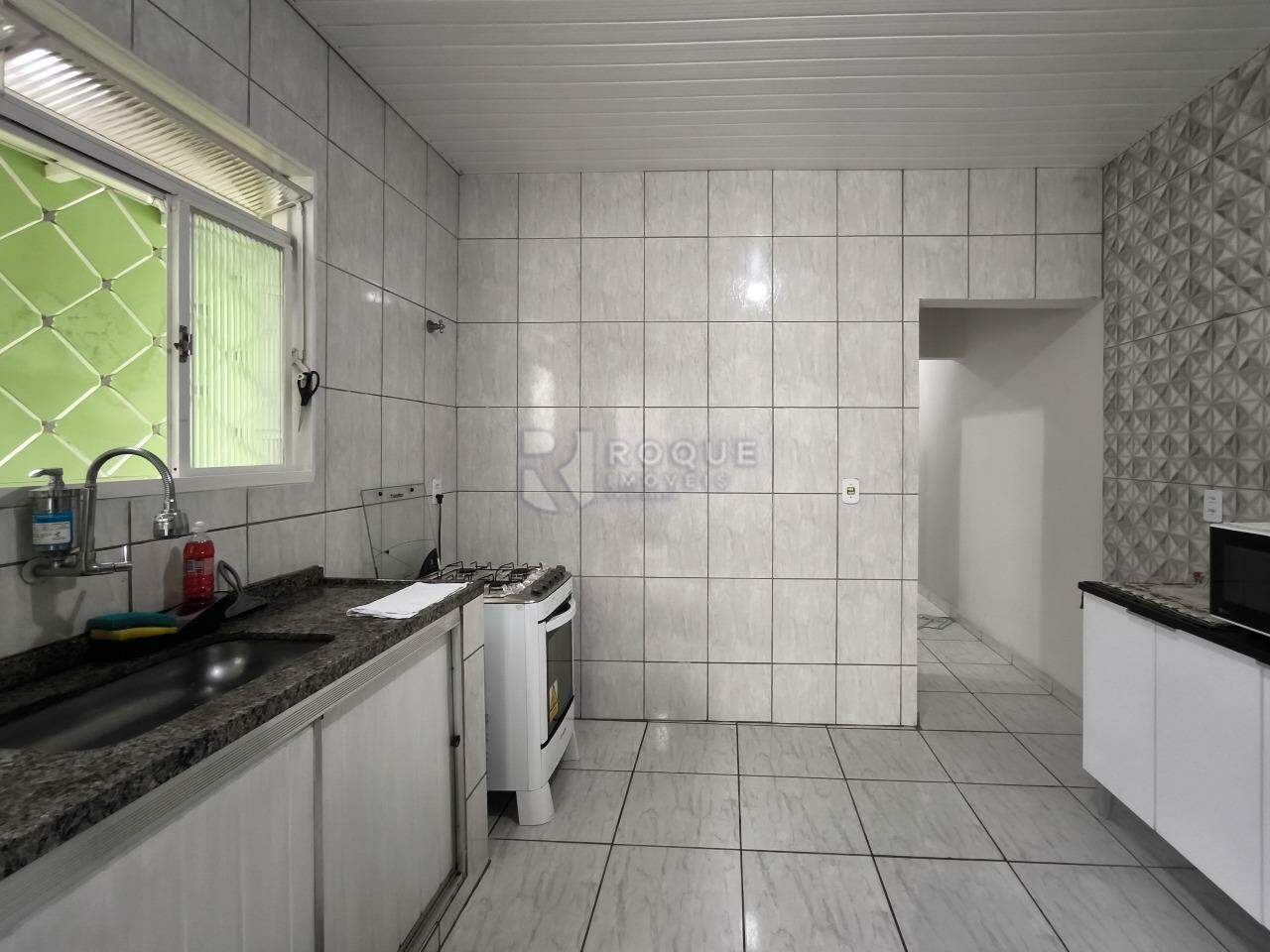 Casa Residencial à venda no bairro Vila São João: COZINHA