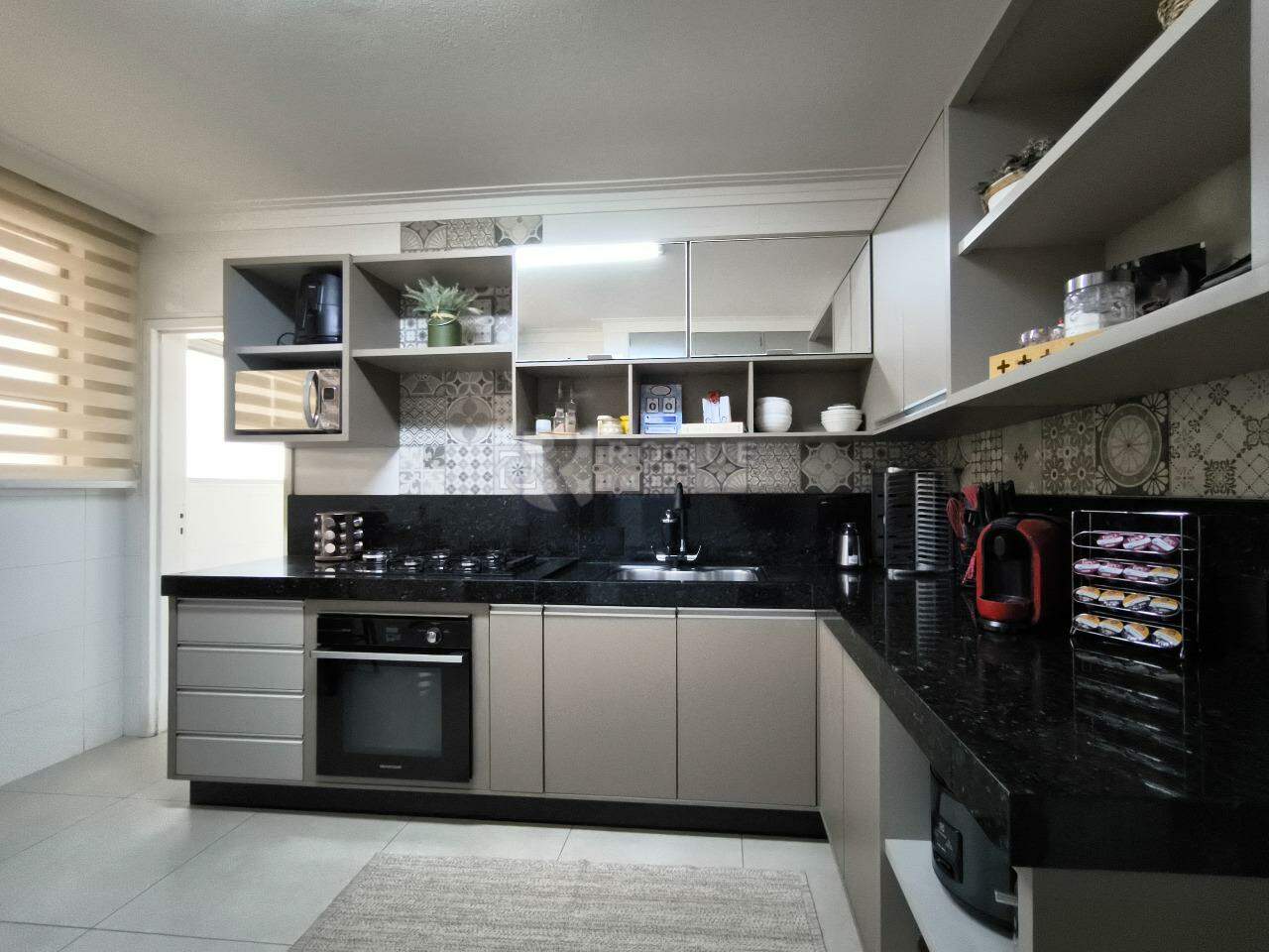 Apartamento à venda no bairro Centro: COZINHA