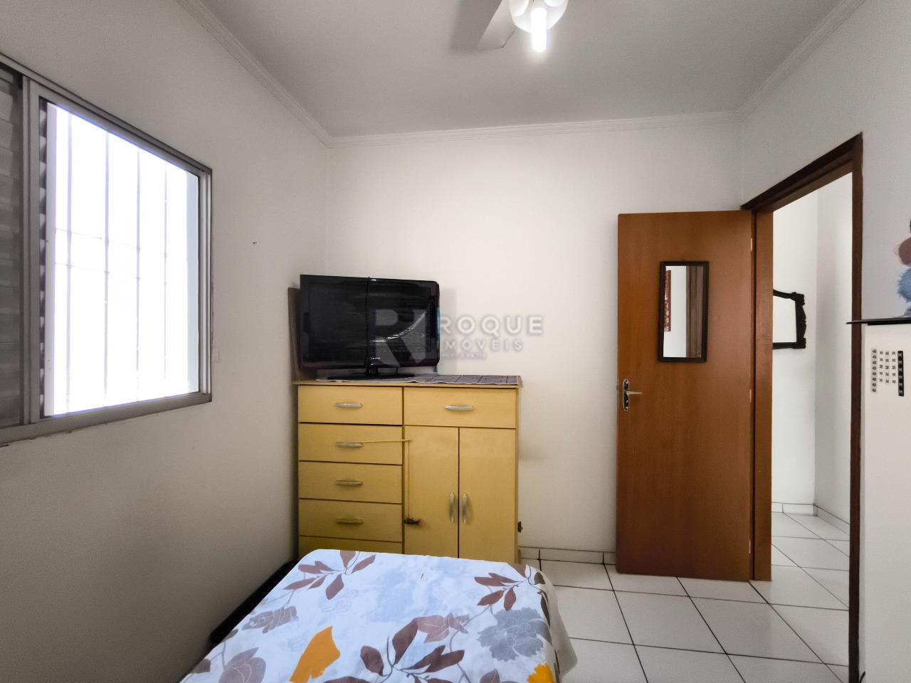 Casa Residencial à venda no bairro Jardim Residencial e Comercial Alto dos Laranjais: DORMITÓRIO