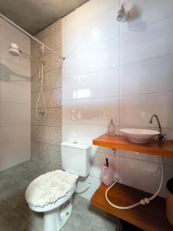 Casa Residencial à venda no bairro Jardim Residencial e Comercial Alto dos Laranjais: BANHEIRO ÁREA GOURMET