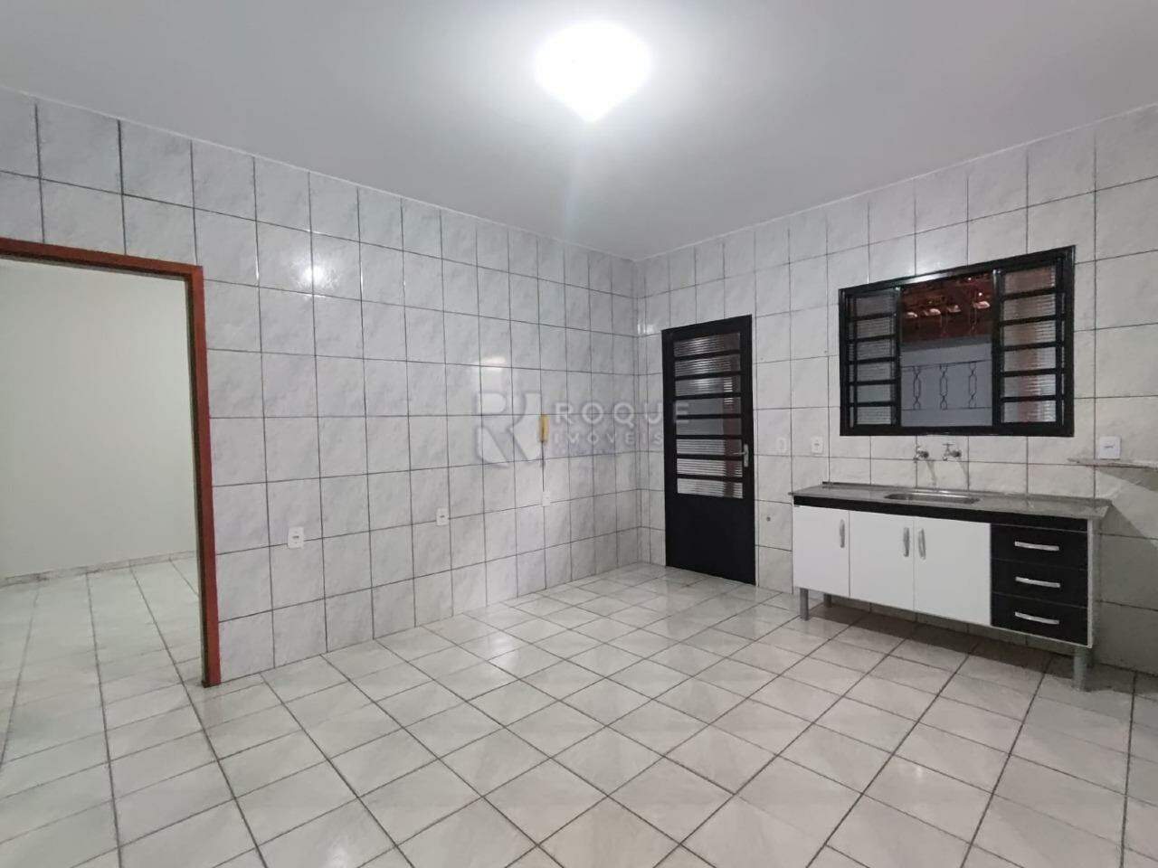 Casa Residencial para aluguel no bairro Parque Residencial Santa Eulália: Cozinha