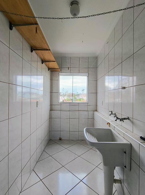 Casa Residencial para aluguel no bairro Vila Piza: Lavanderia