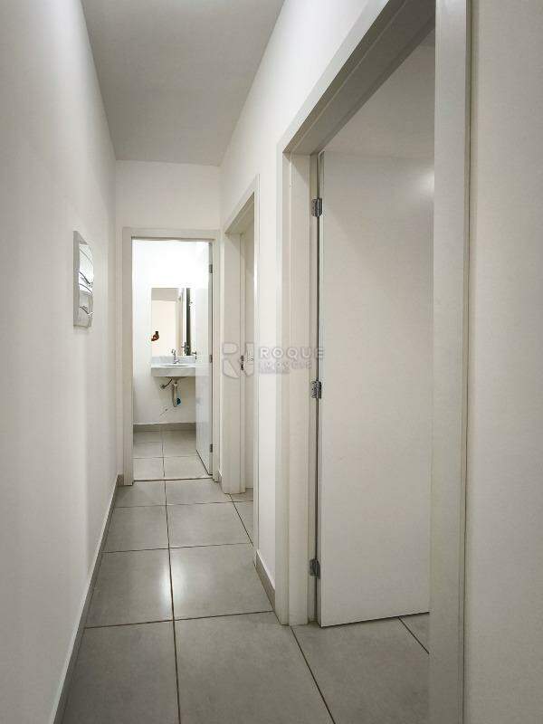 Apartamento à venda no bairro Jardim Santa Adélia: CORREDOR INTERNO