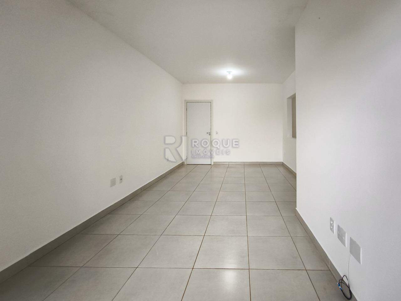 Apartamento à venda no bairro Jardim Santa Adélia: SALA DE ESTAR