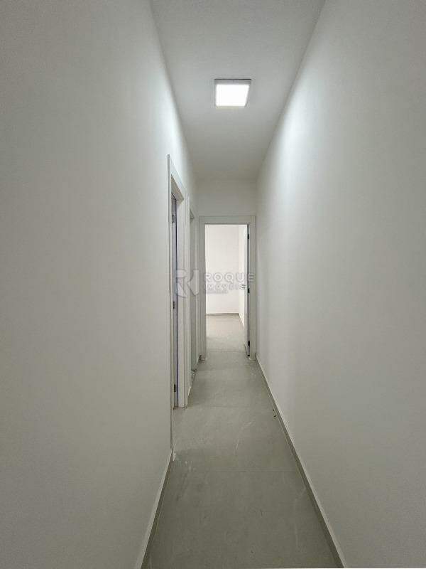 Apartamento para aluguel no bairro Jardim do Lago: Hall