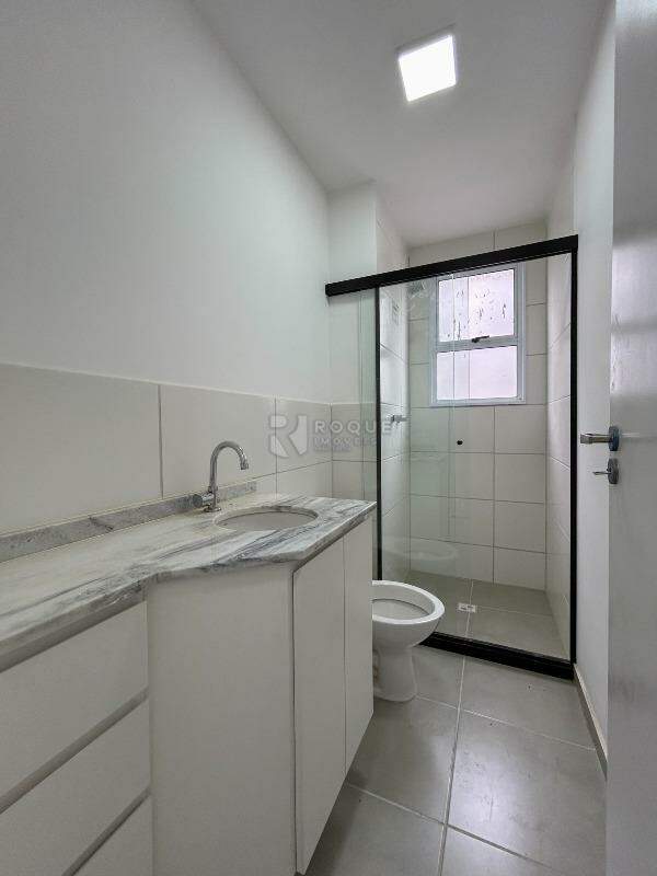 Apartamento para aluguel no bairro Jardim do Lago: WC suíte