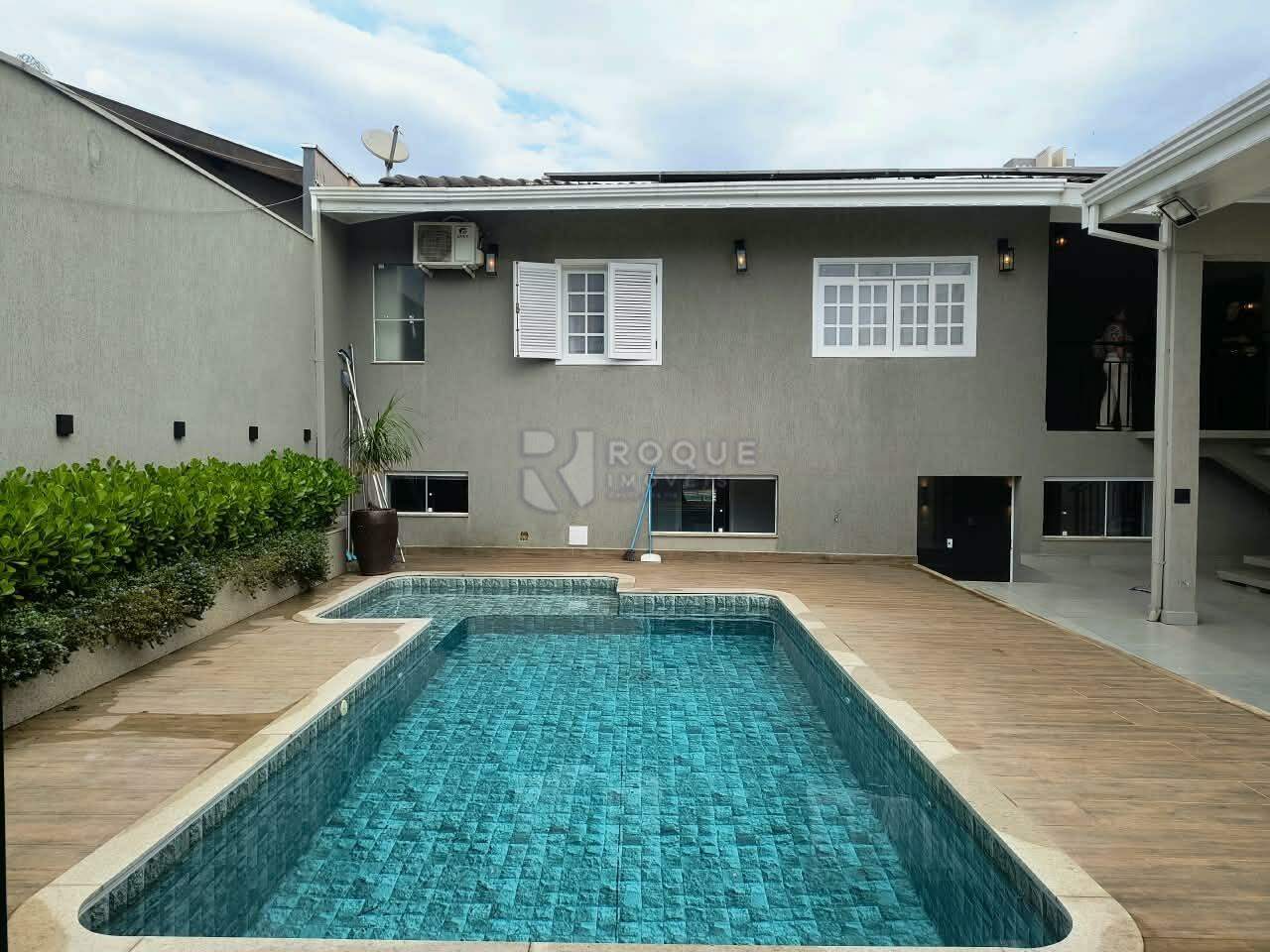 Casa em condomínio para aluguel no bairro Jardim Residencial Alto Da Capela: Pisicna
