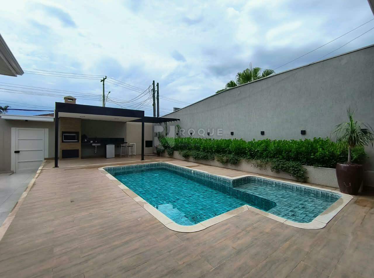 Casa em condomínio para aluguel no bairro Jardim Residencial Alto Da Capela: Piscina