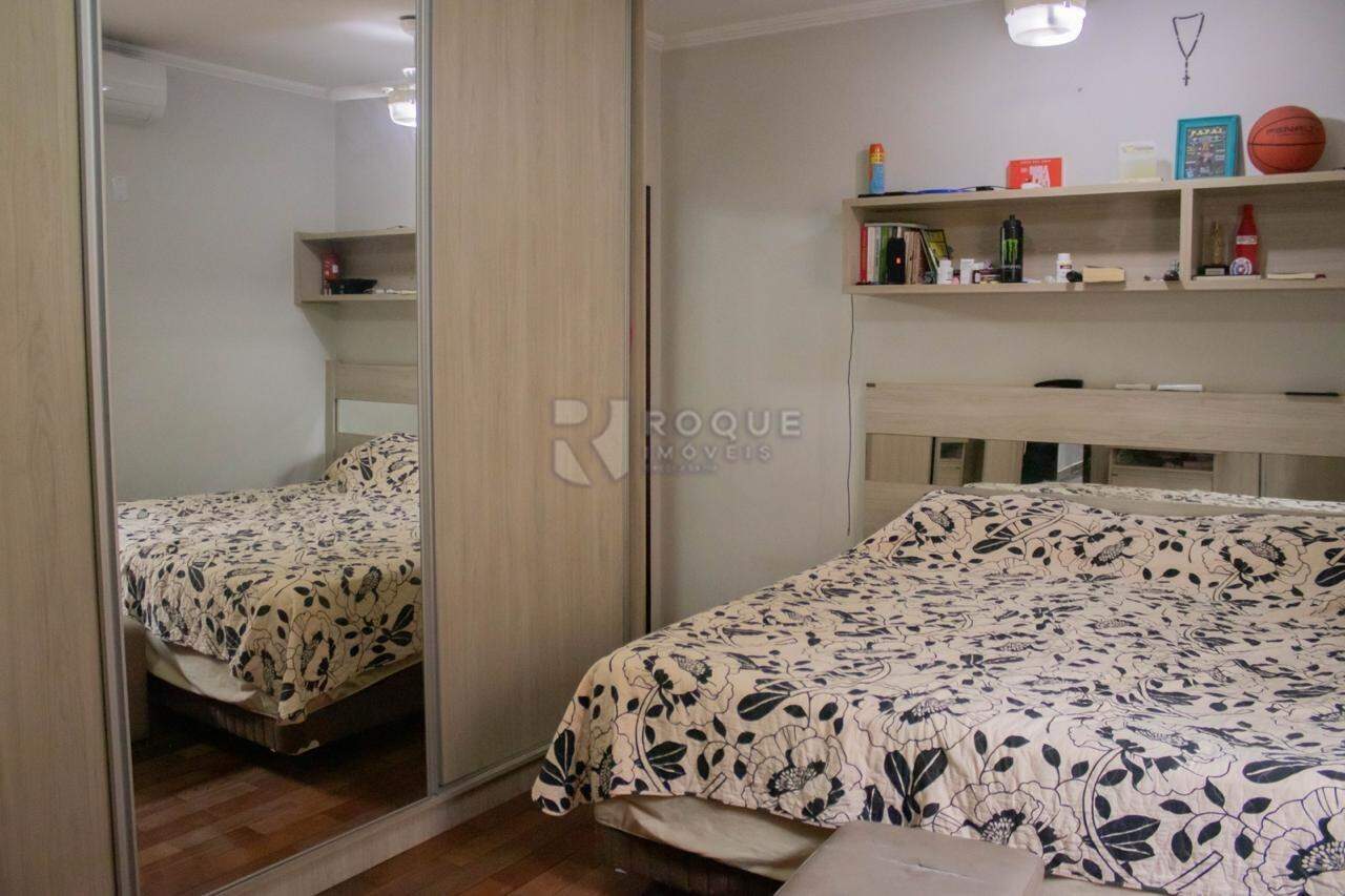 Casa Residencial à venda no bairro Boa Vista: