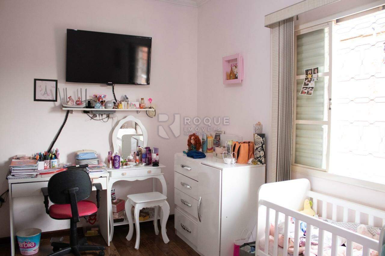 Casa Residencial à venda no bairro Boa Vista: