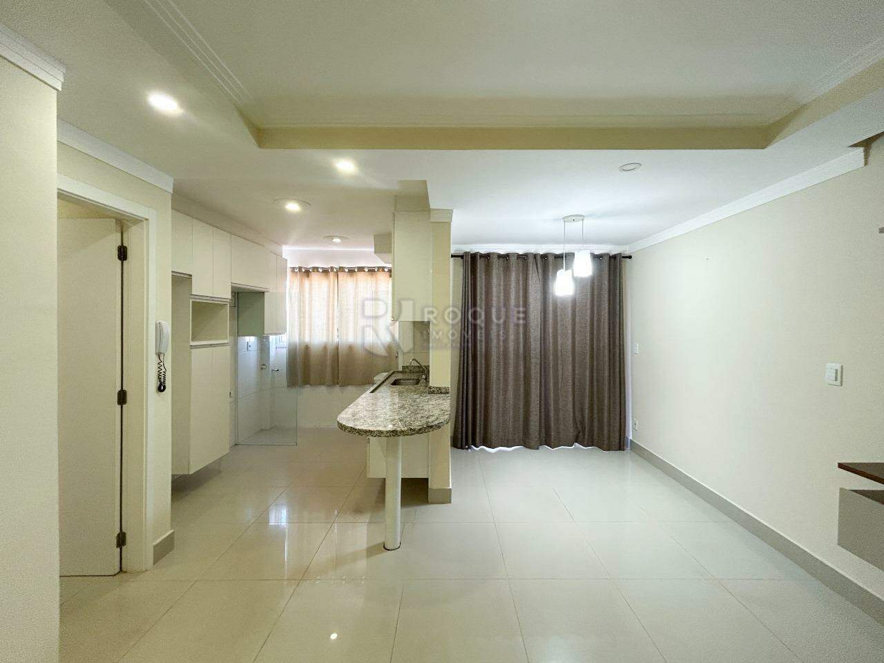 Apartamento para aluguel no bairro Chácaras Antonieta: Sala / cozinha 