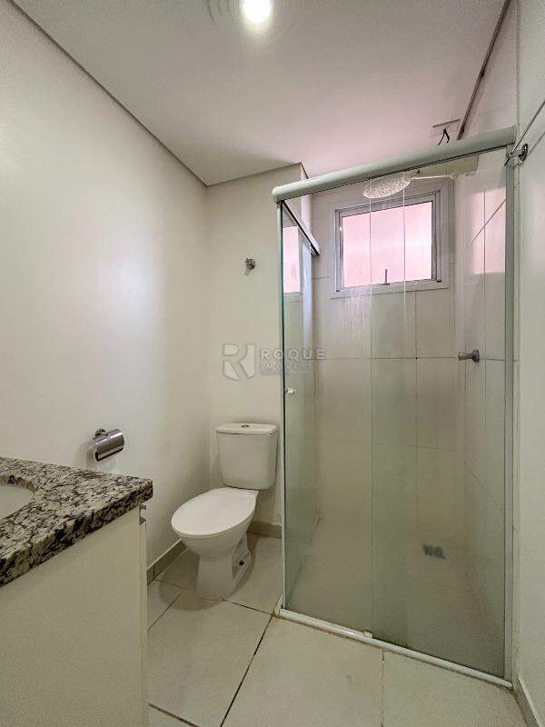 Apartamento para aluguel no bairro Chácaras Antonieta: WC social