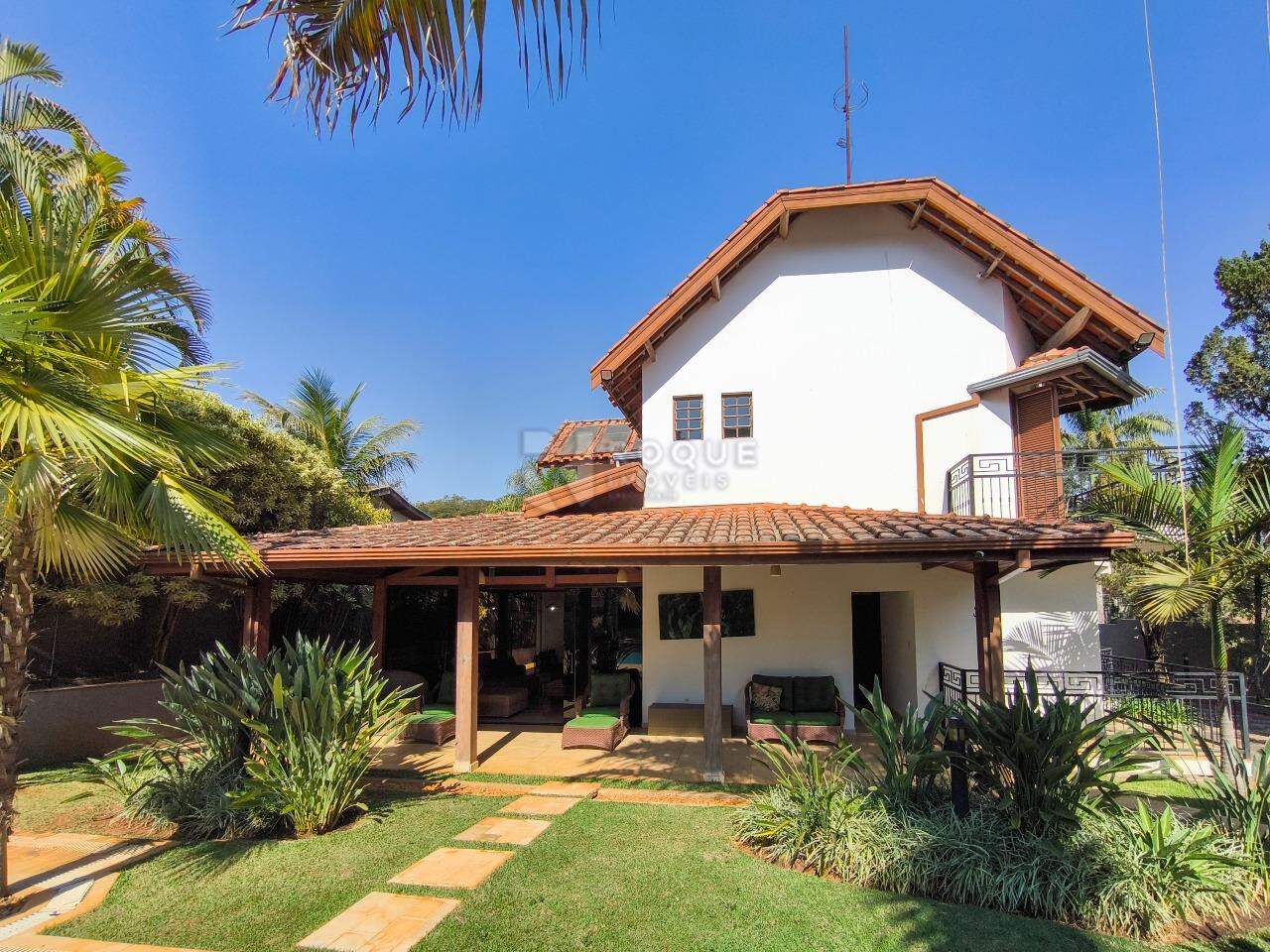 Casa em condomínio para aluguel no bairro Estância Eldorado: FUNDOS