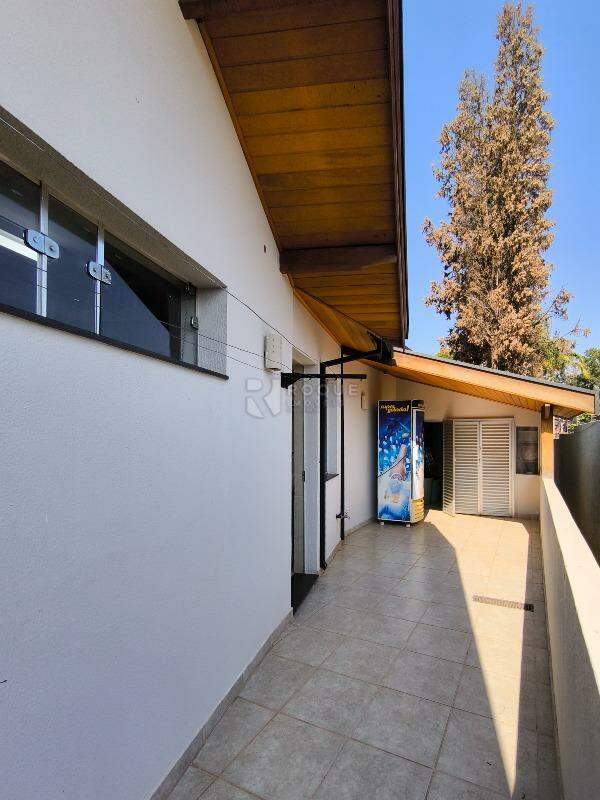Casa em condomínio para aluguel no bairro Estância Eldorado: ÁREA DE VARAL