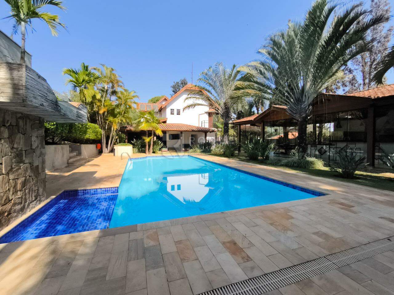Casa em condomínio para aluguel no bairro Estância Eldorado: PISCINA