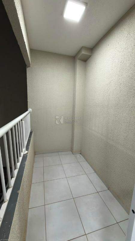 Apartamento para aluguel no bairro Fazenda Duas Barras: Sacada
