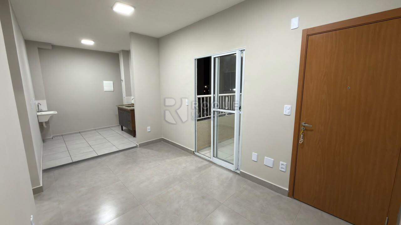 Apartamento para aluguel no bairro Fazenda Duas Barras: Sala