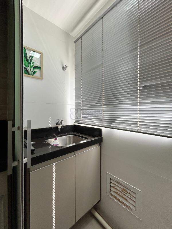 Apartamento para aluguel no bairro Residencial Rubi: Área de serviço