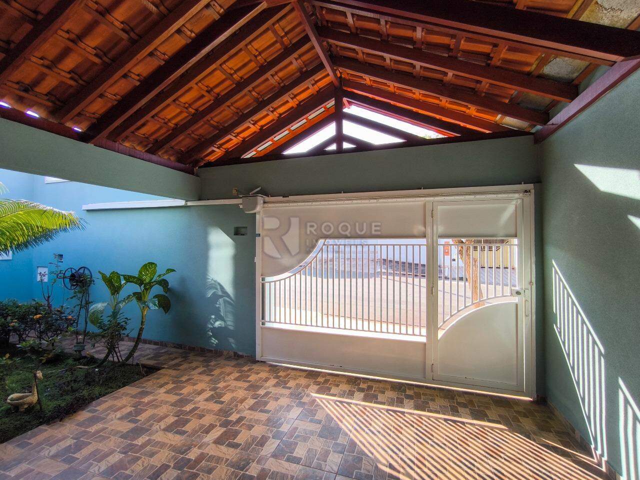 Casa Residencial à venda no bairro Parque Pompeu: PORTÃO AUTOMÁTICO