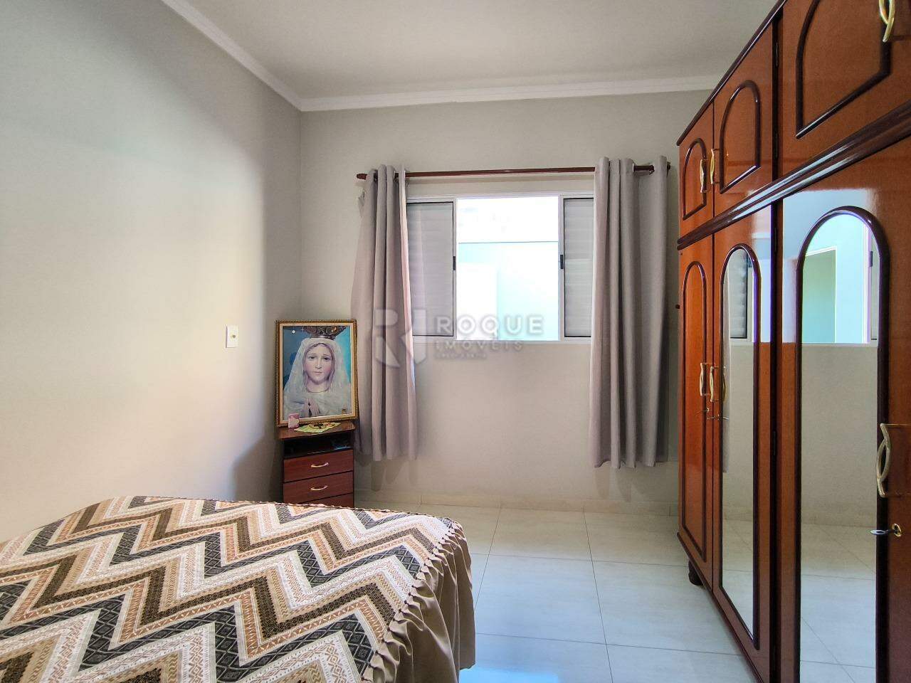 Casa Residencial à venda no bairro Parque Pompeu: DORMITÓRIO 1