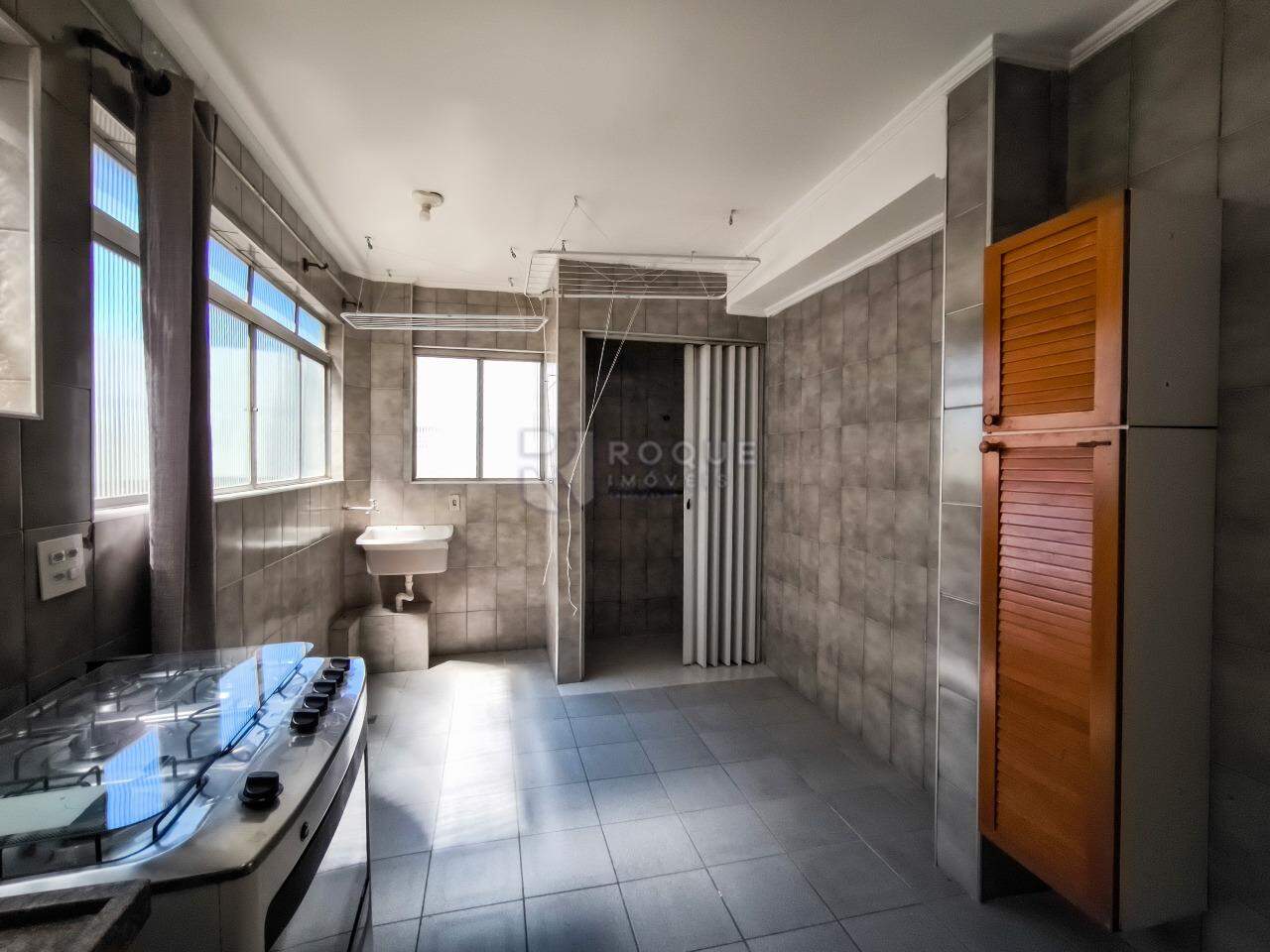 Apartamento para aluguel no bairro Vila Independência: COZINHA