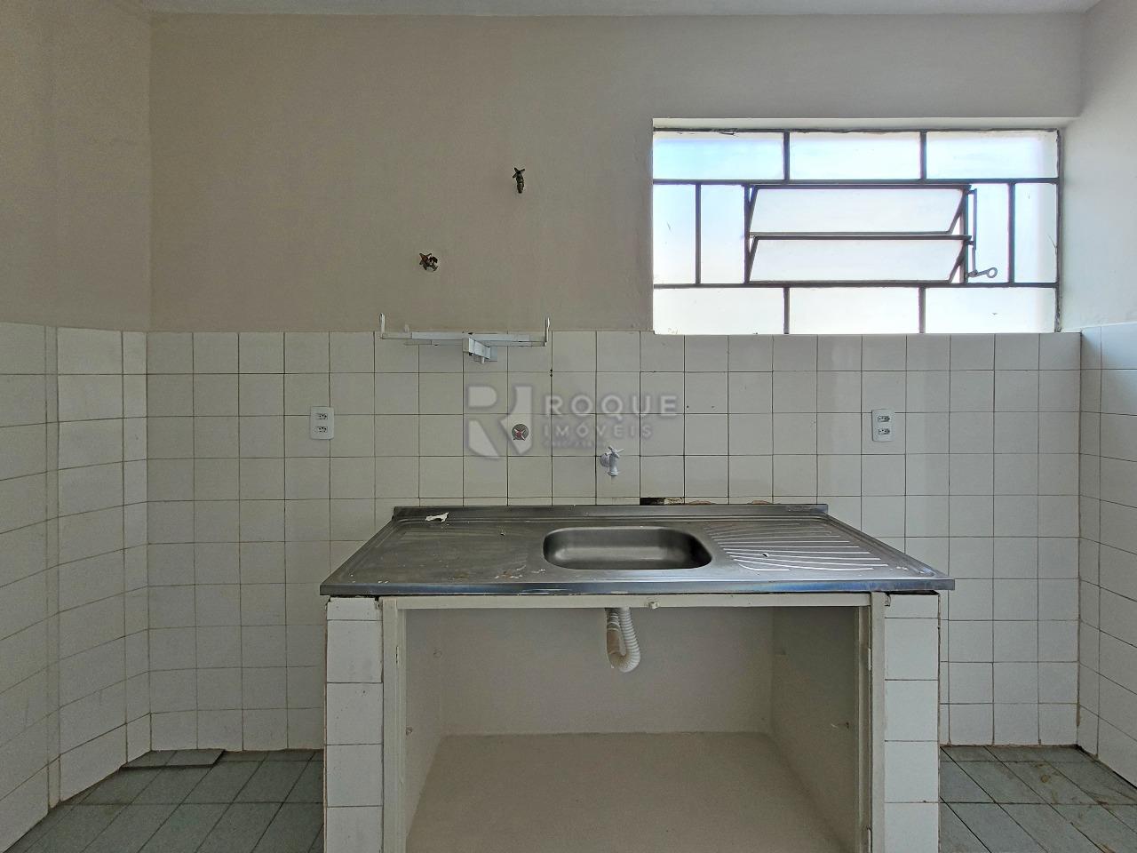 Apartamento à venda no bairro Vila Independência: COZINHA