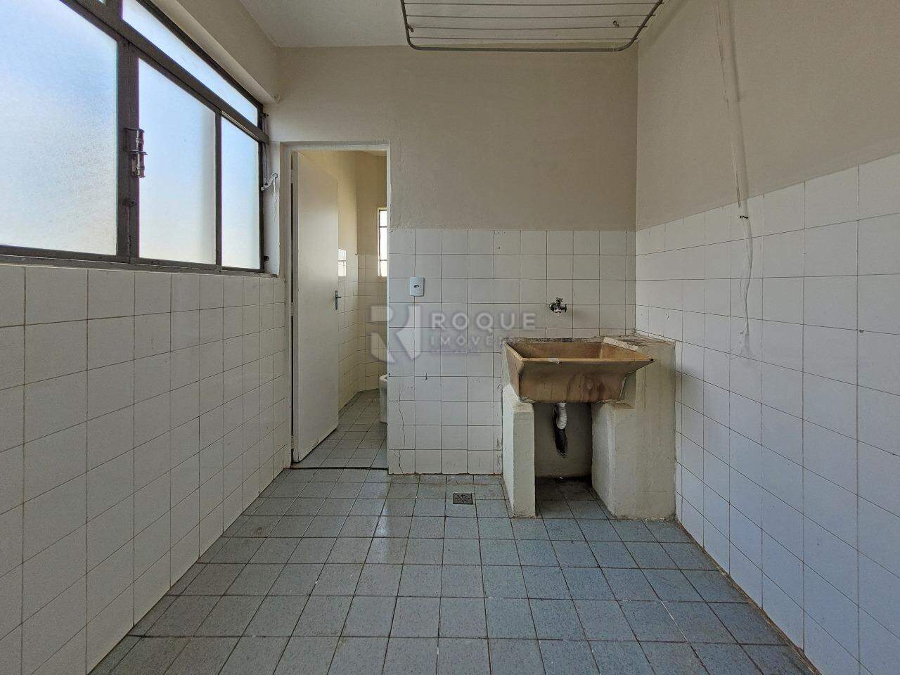 Apartamento à venda no bairro Vila Independência: LAVANDERIA