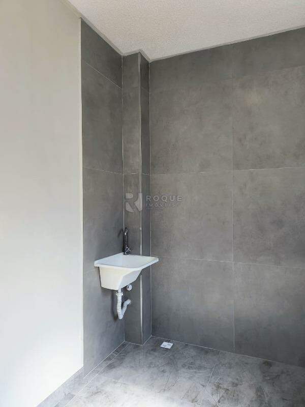 Apartamento para aluguel no bairro Jardim Campo Belo: Lavanderia